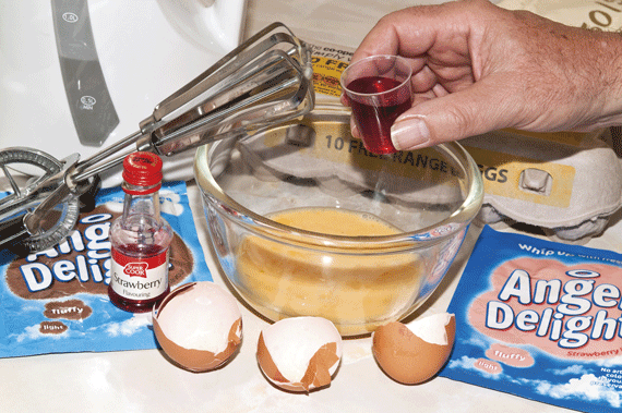 how to make fruit boilies with angel delight!