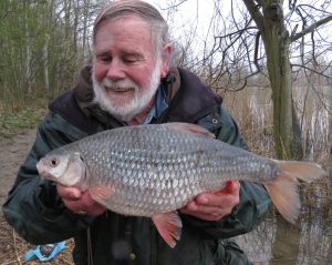 Phil Smith with his stunning 3 lb 9 oz roach.
