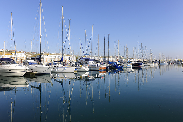 Brighton Marina (Premier)