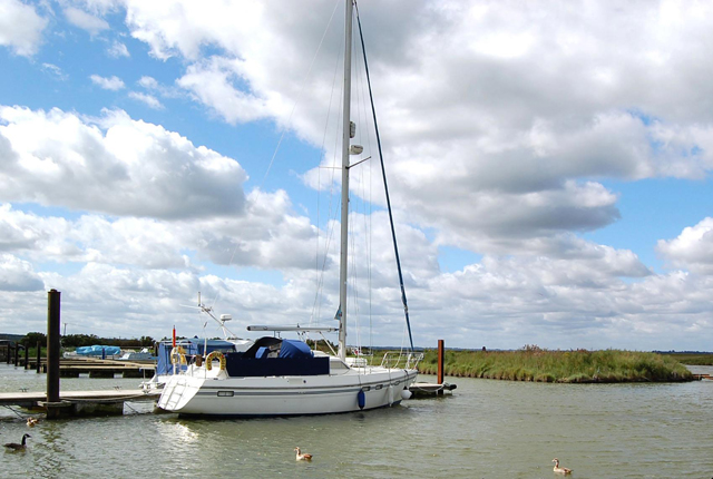 Burgh Castle Marina