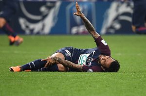 Tim Vickery’s Notes from South America: Dani Alves injury opens the door for another right-back