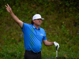 Why Don’t All Professional Golfers Shout Fore?