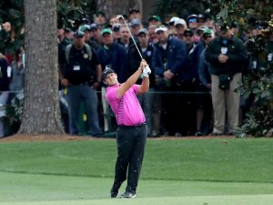 Will Patrick Reed Sign An Equipment Contract Now?