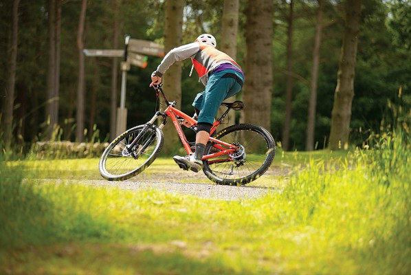 Get right on the edge of your tyres