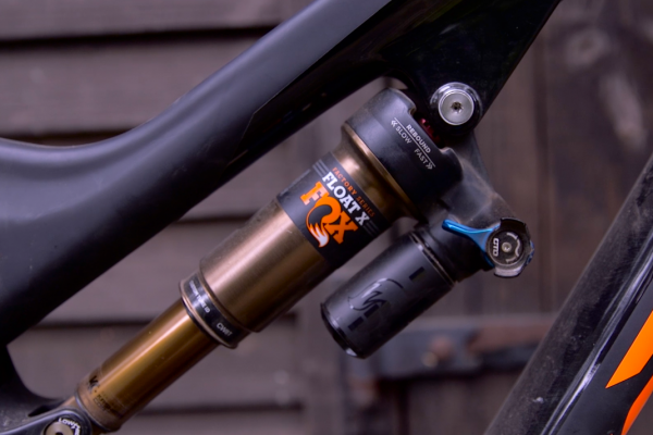 The Float X without the Twinloc hardware