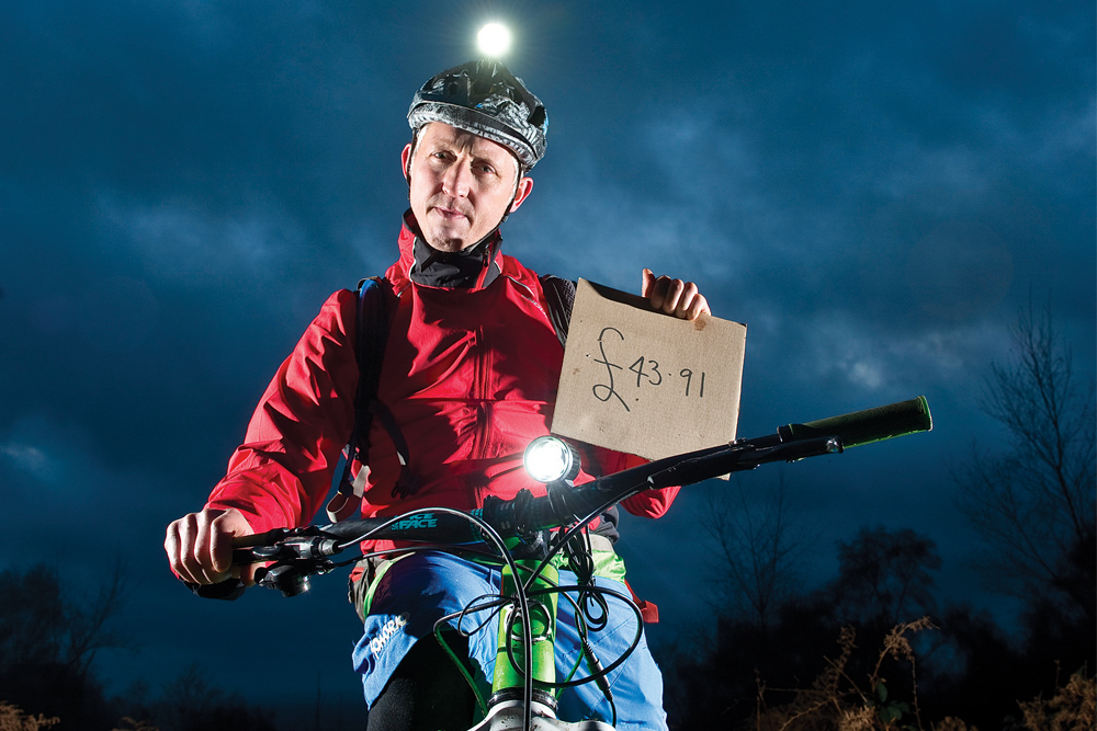Seven reasons you should go night riding - MBR