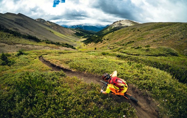 Float plane riding shot