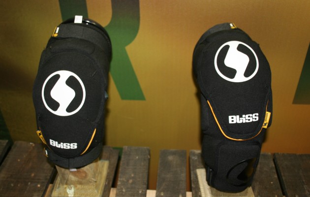 Bliss Team kneepad