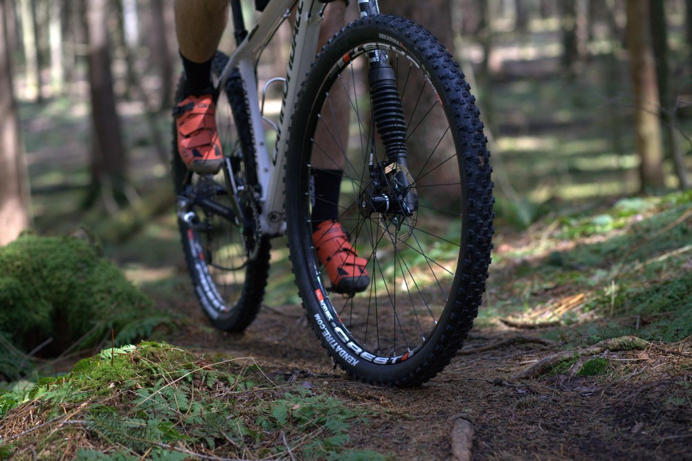 Stan's no tubes 15th birthday race riding