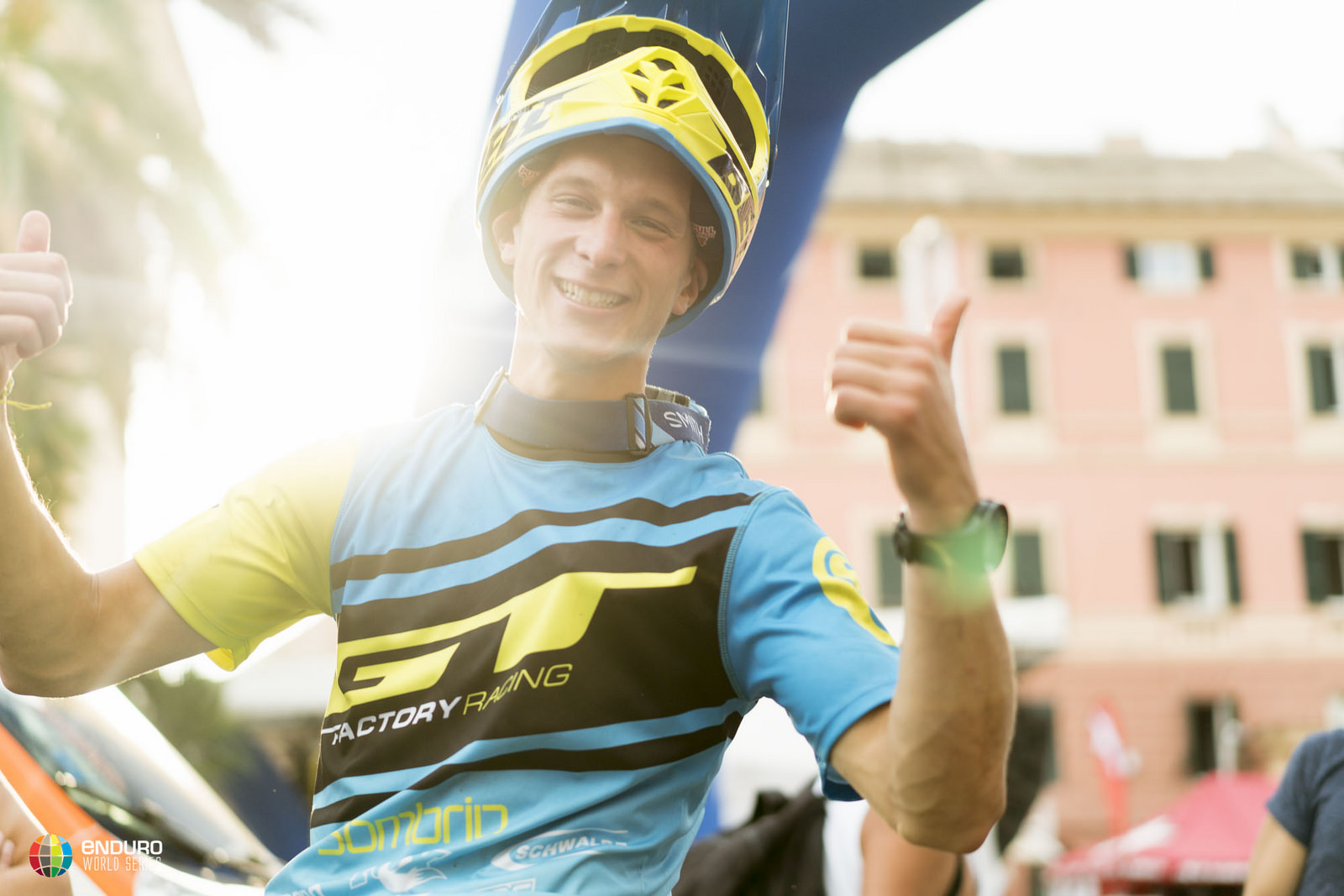 29445461333_bff0ea2b5b_h