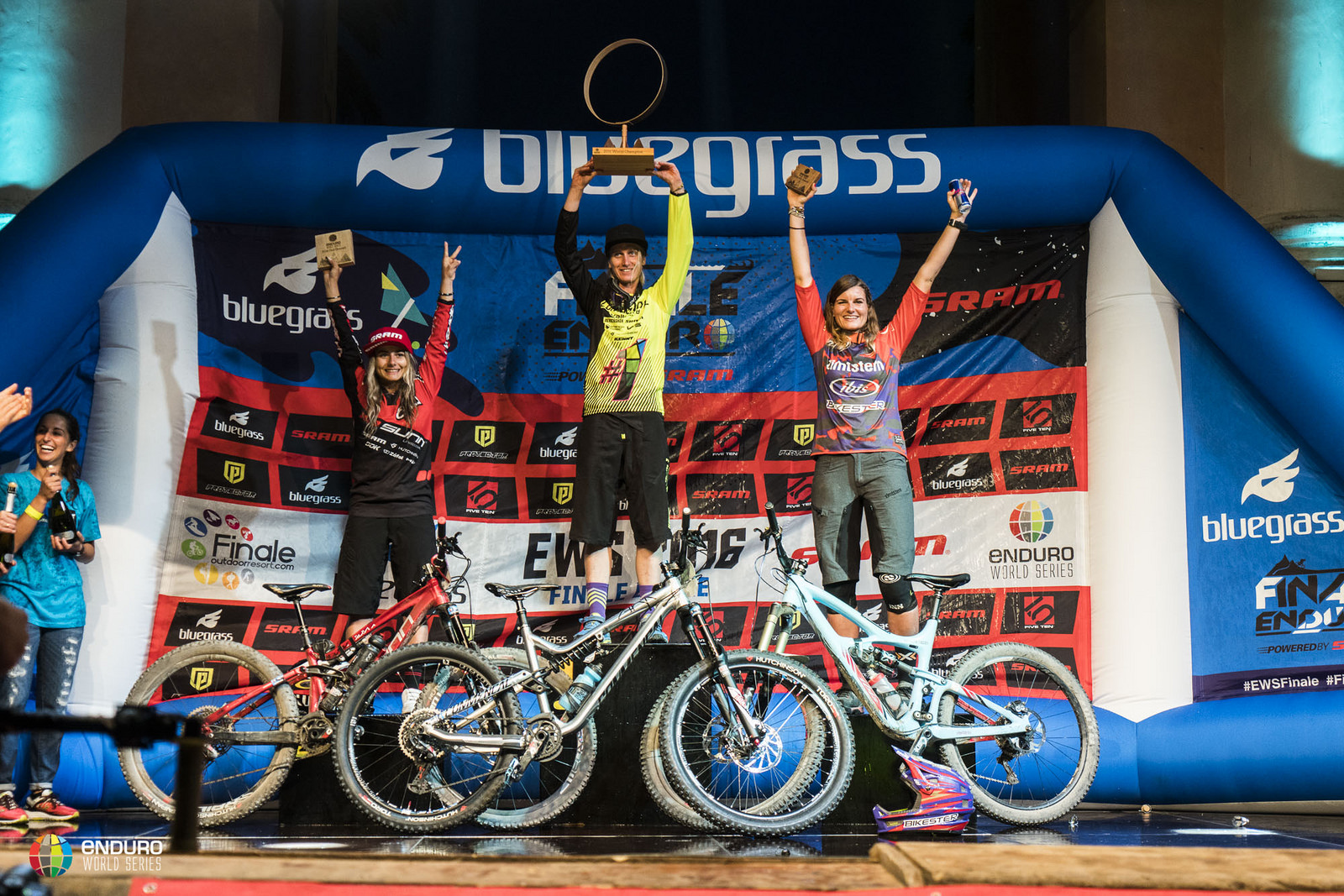 30072479305_9bf263f781_h