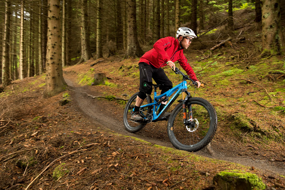 Sessioning a trail only works if you have a clear goal in mind before you set off. Pick something from this article the next time you’re out and consciously apply it the whole way down the trail.