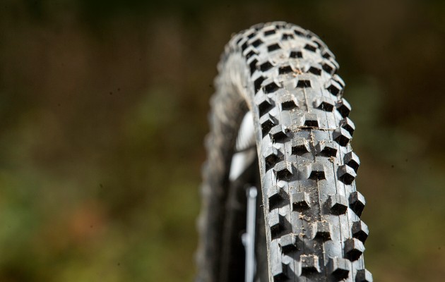 Dirty Deals: top five best mud tyre Specialized Hillbilly DH 27.5 Tyre £34.99