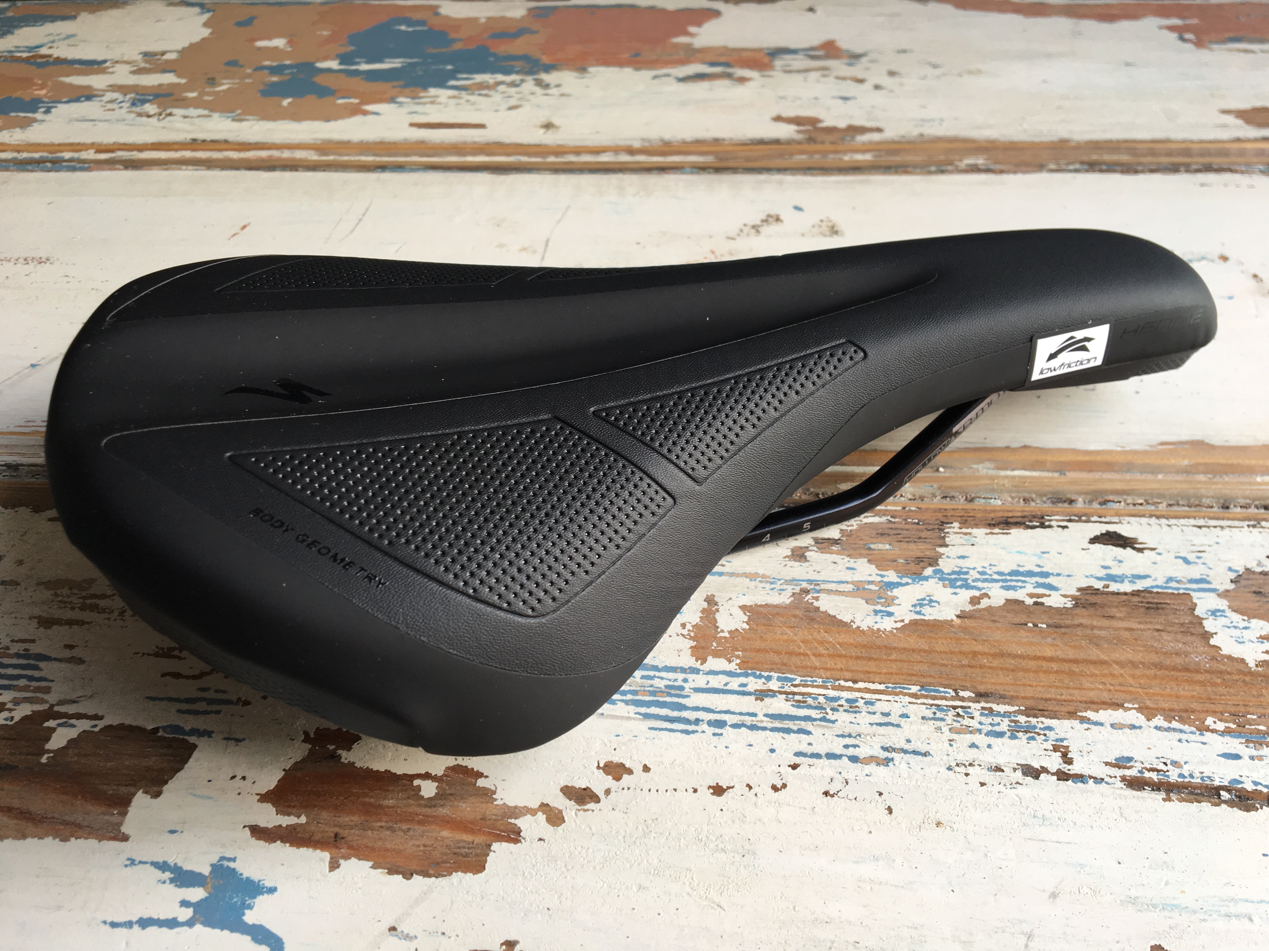 Specialized Henge Comp saddle