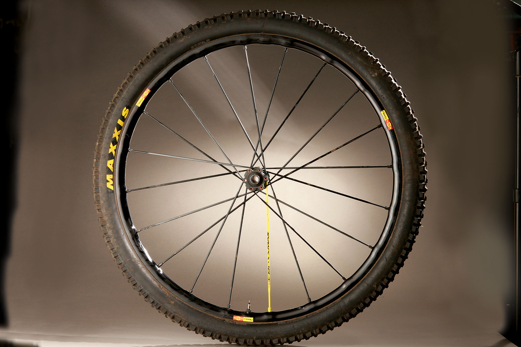 Stan's No Tubes ZTR Bravo Team mountain bike wheels