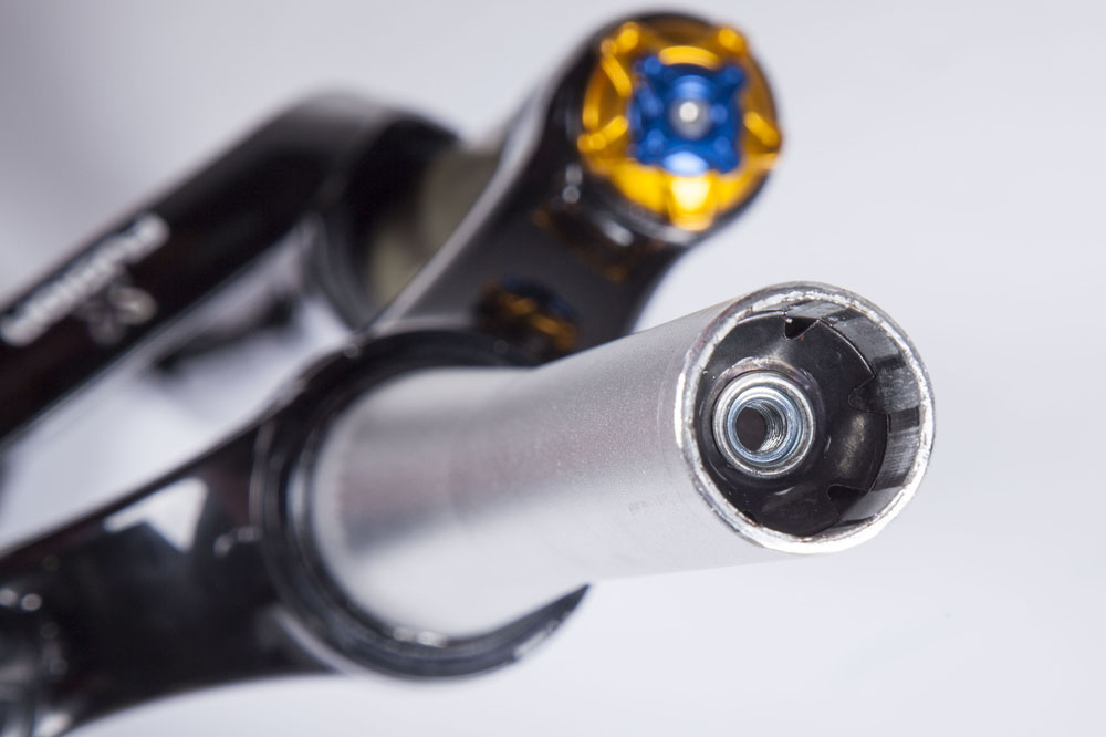 How to fit a suspension fork MBR