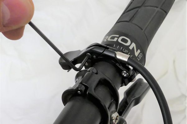 no cable dropper post