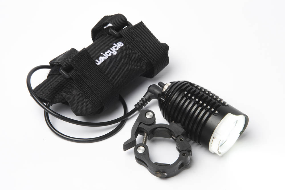 Lumicycle Explorer 2 Enduro light review MBR