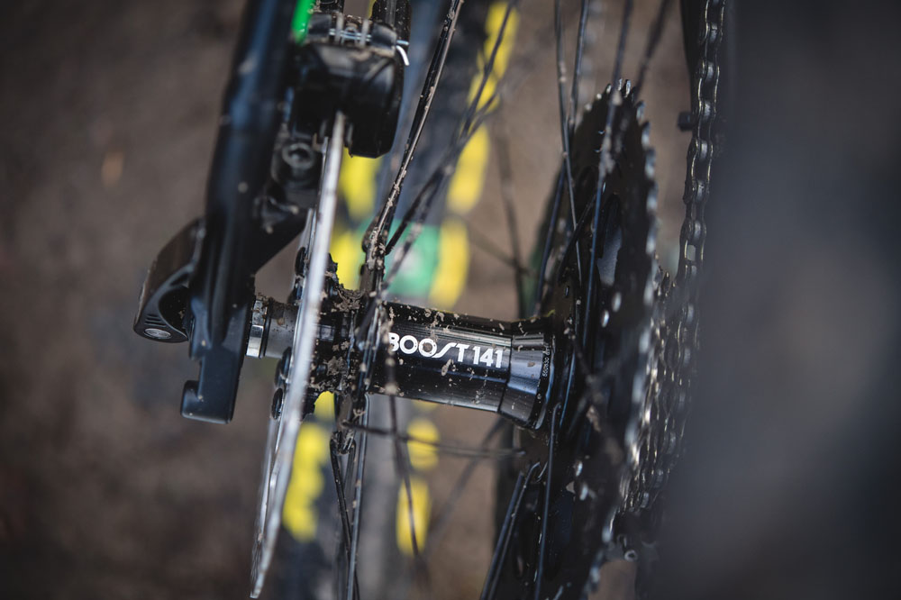 trek roscoe