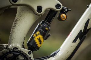 Ohlins TTX Air shock