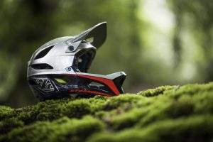 troy lee stage helmet