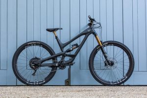 YT Industries Capra 29 CF Pro Race