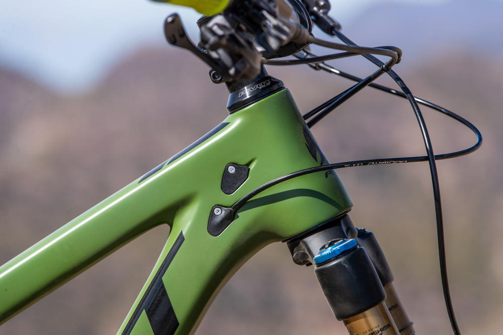 pivot switchblade