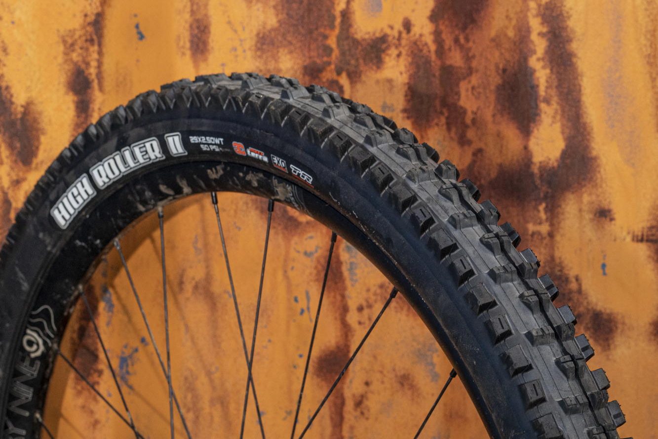 Maxxis High Roller II
