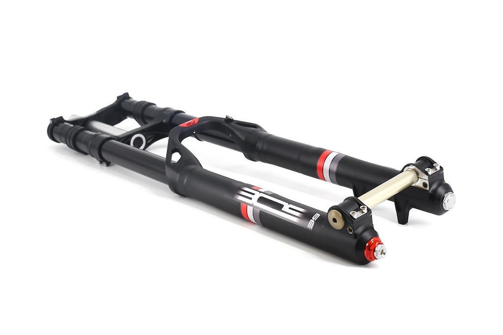 BOS is back with something to rival Fox 38 and RockShox ZEB
