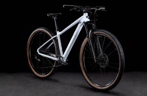 The 2022 Cube Acid hardtail costs £1199