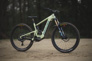 Santa Cruz Heckler CC AXS RSV (2022)