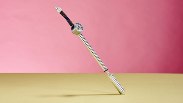 Photo of silver Birzman shock pump