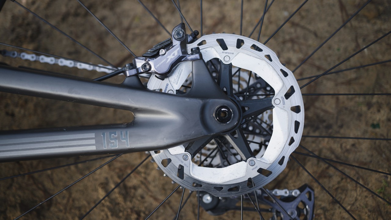 Photo showing disc brake rotor on Forbidden Dreadnought mtb