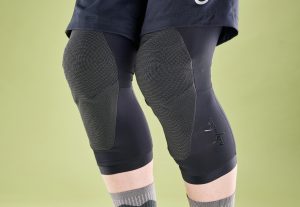 Rapha Trail kneepads