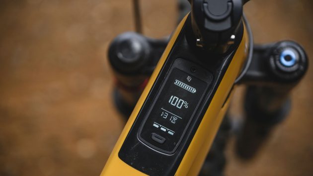 Detail photo showing the Trek Fuel EXe control panel