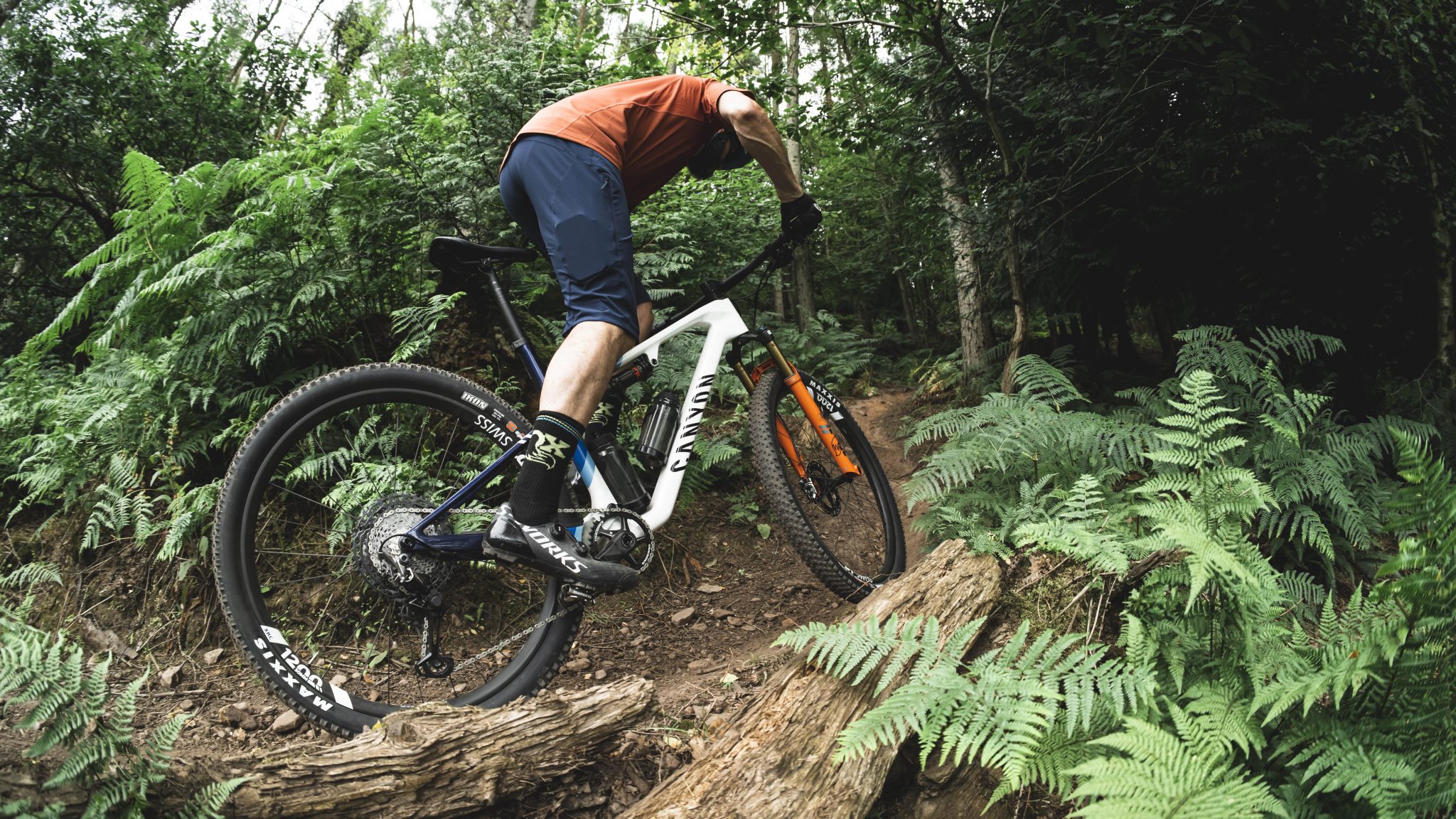 Canyon Lux World Cup CFR Team review - MBR