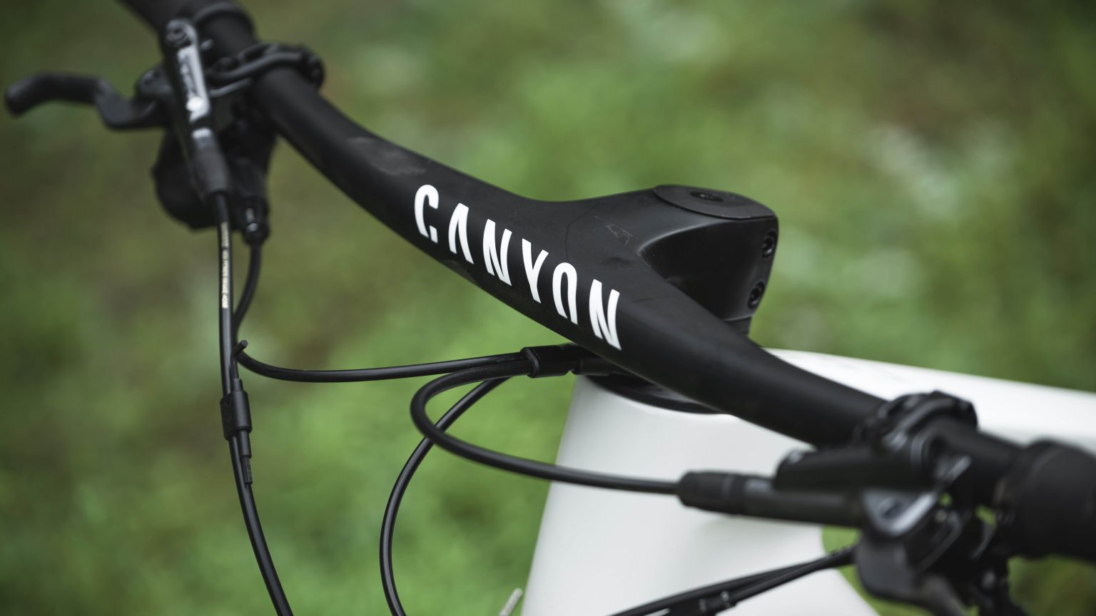 Canyon Lux World Cup CFR Team review - MBR