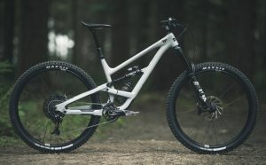 YT Capra Core 2