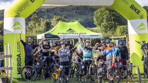 The start line crowd at the EX Enduro 2022