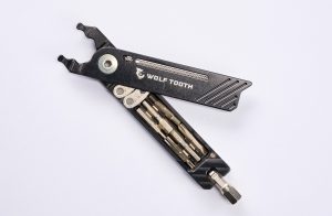 Wolf Tooth 8-Bit tool