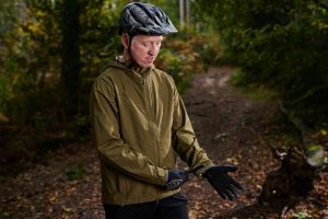 Madison Roam waterproof jacket