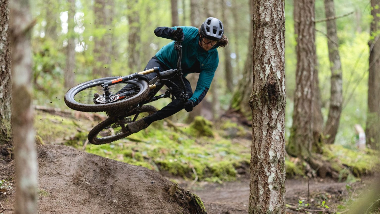 We answer your most common electric mountain bike questions MBR