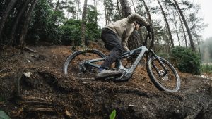 Canyon Spectral:ON CF 9 electric mountain bike