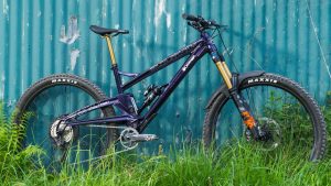 Orange Stage 7 2023 Enduro race bike