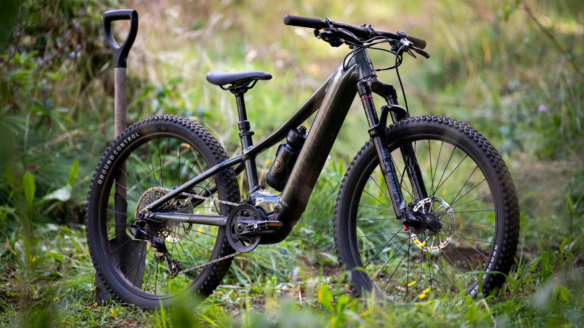 Look out grownups the latest Specialized ebike is just for kids