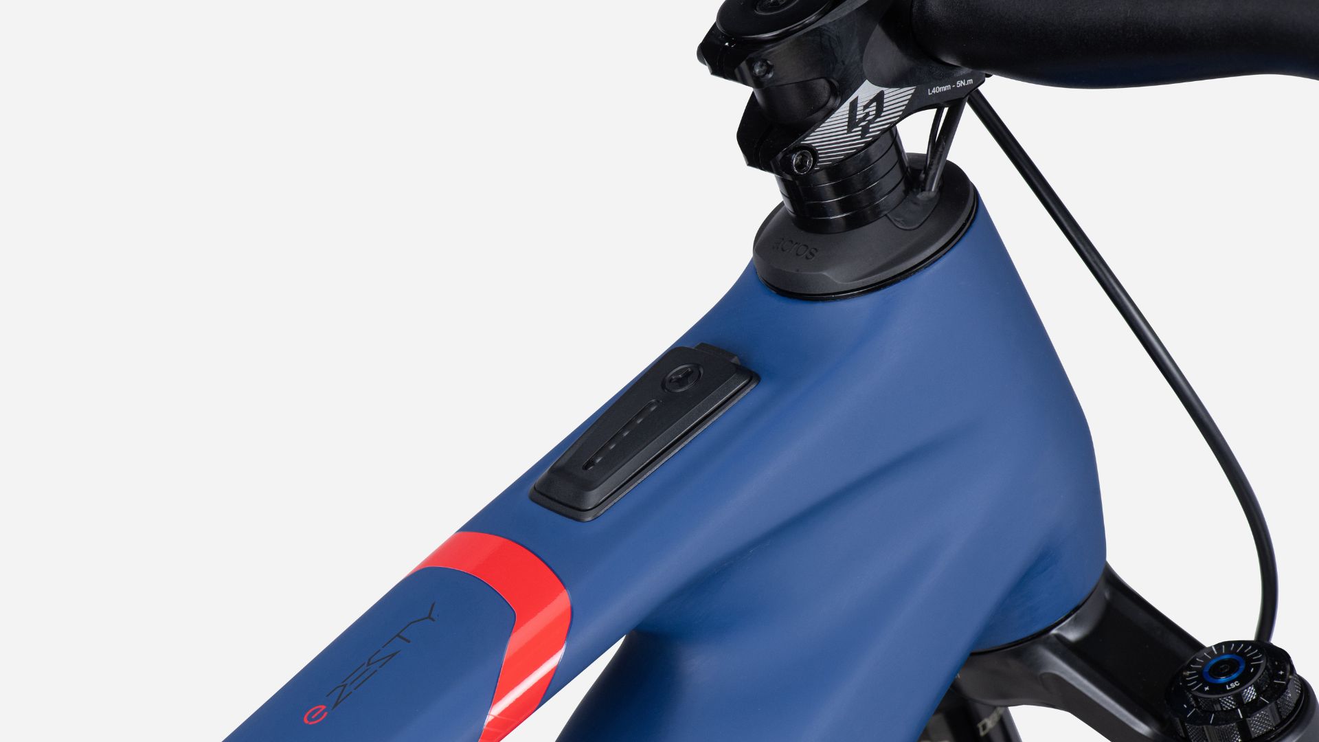 Lapierre E-Zesty 2023 electric mountain bike eMTB