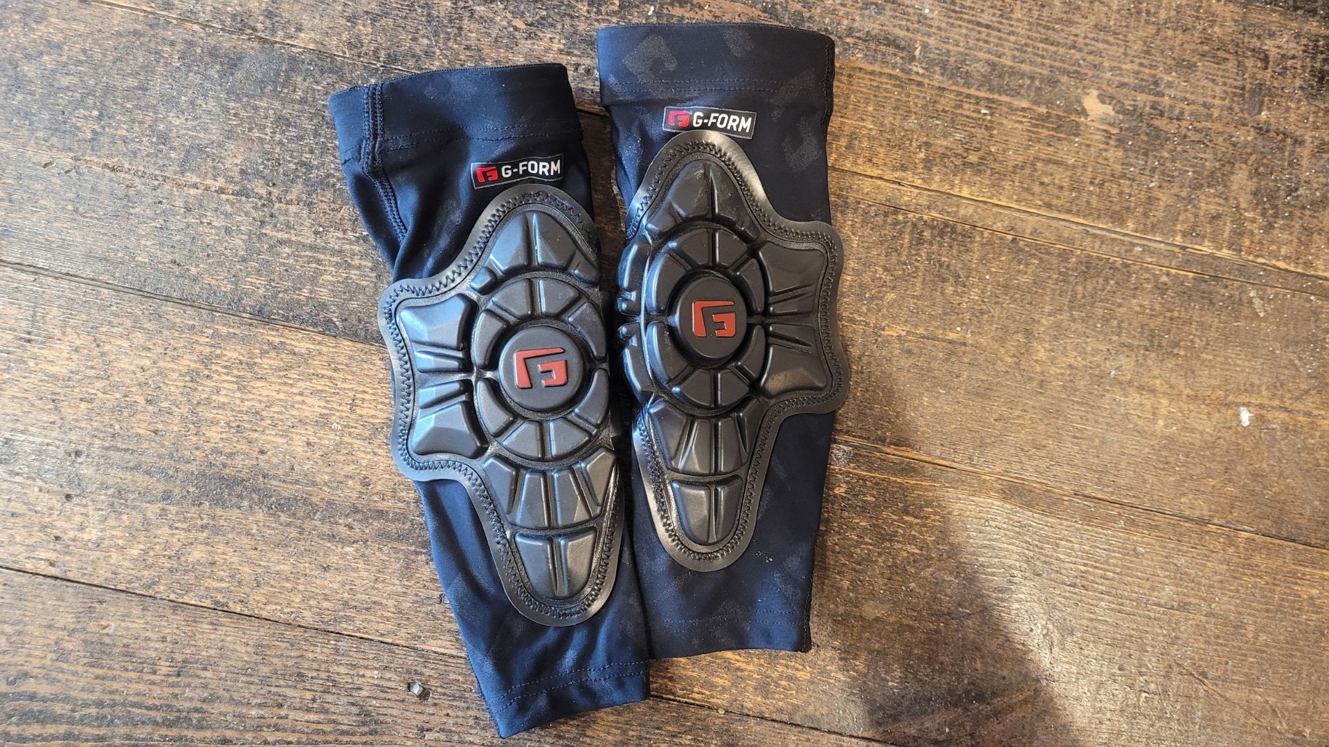 G-Form Adult Protective Gear for MTB, Skate & Football