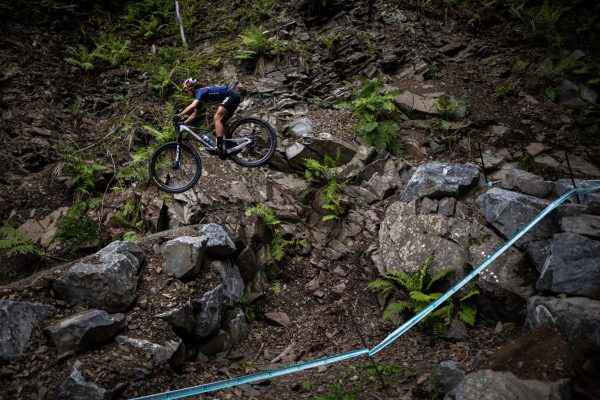Kate Courtney at the 2023 MTB XCO World Championships in Glentress