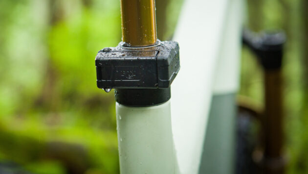 Fox Transfer Neo wireless dropper post