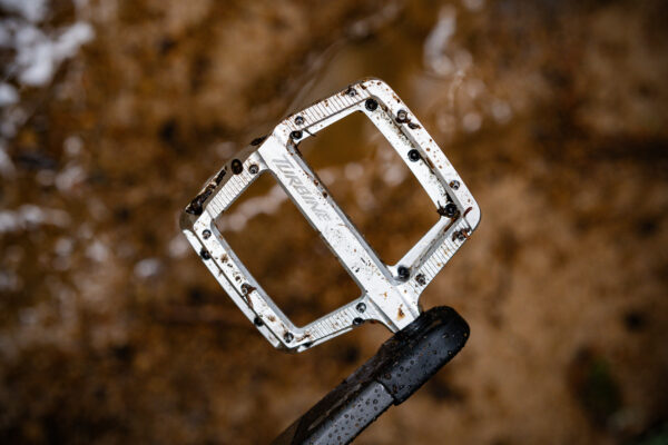 Race Face Turbine flat pedals